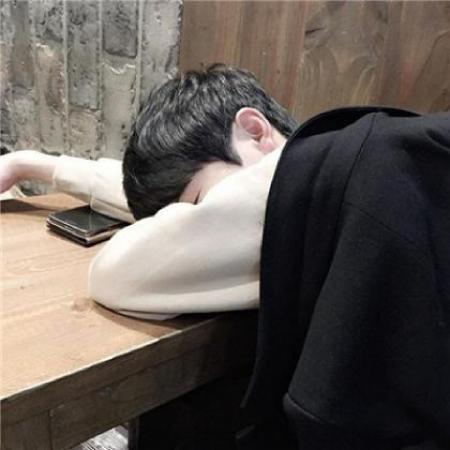 颓废的男生qq头像图片,女生为什么喜欢颓废的男生