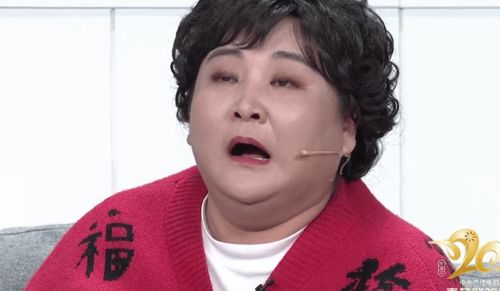 央视春晚十大亮点岳云鹏实力挽救口误,吴京被做成表情包太搞笑