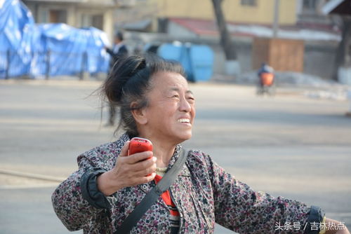 搞笑跳舞表情包大妈