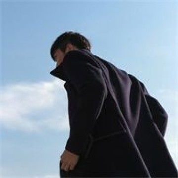 男生头像成熟稳重背影最适合30岁以下男人的微信头像