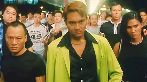 金榜题名洪乐飞全年轻气盛不服东星何勇,双方展开百人大战