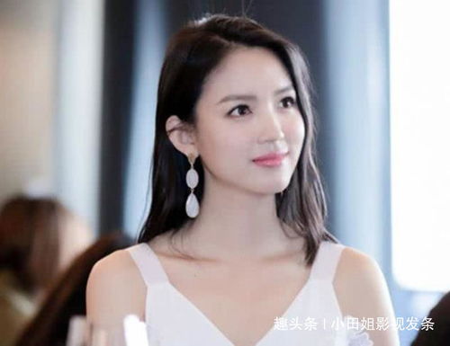 她是世界小姐,拒绝豪门后嫁给爱情,如今35岁家庭幸福美满