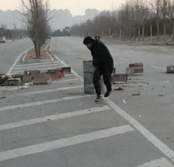 你眼中的柔弱女子,喝完酒之后是这样子的
