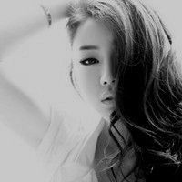 欧美图片女高冷黑白微信头像图片大全