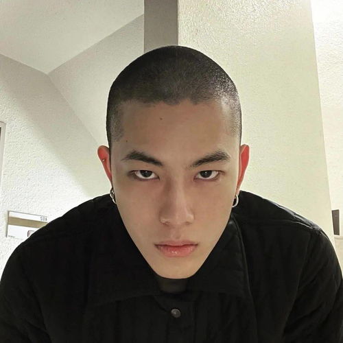18款能让男生快速变帅的发型