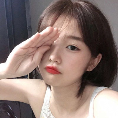 微信头像女生气质淡雅显成熟稳重