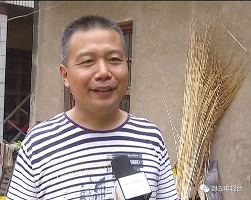 封丘70岁老人自强不息变巧娘,编织幸福生活