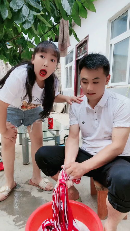 俺妮这表情是啥意思好看不搞笑对口型欢乐一家人