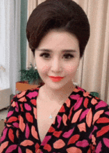 搞笑gif萌妹子困的时候,原来是这样的表情
