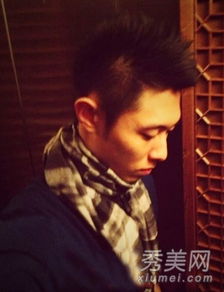 张嘉倪生日被求婚男友买超帅气发型秀
