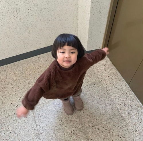 可爱沙雕表情包你们聊这个我可睡不着,狗子你快起来啊