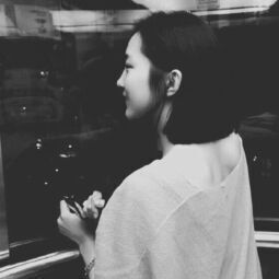 女头黑白半身意境混搭简约头像集堆糖,美好生活研究所