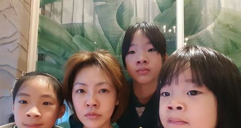许老大晒搞怪表情包,小s爆料女儿不听话时,就当金高银自我催眠