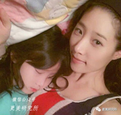 生了3个孩子的40岁辣妈,比18岁女儿还年轻,真冻龄背后靠的是心机微调啊
