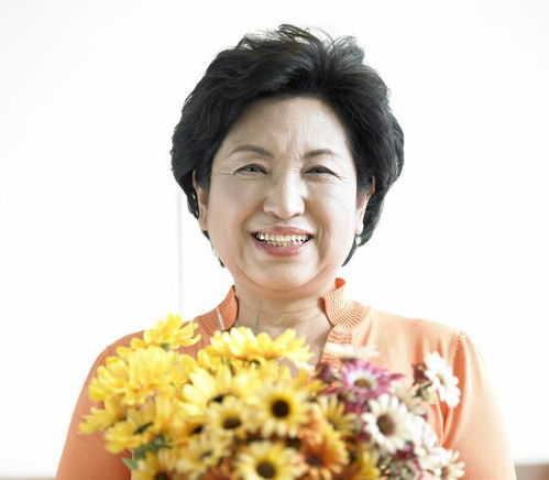 55岁女人告别婚外情后,再见情人,只有这三种感受