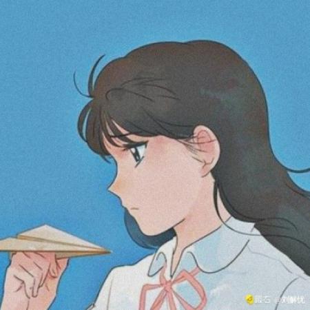 手绘浅蓝色唯美动漫女头我对你仍有爱意