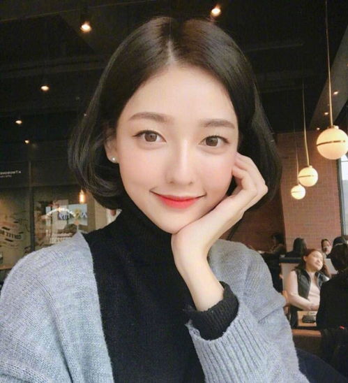 女人50,我们用优雅知性打造气质美与女人味的发型
