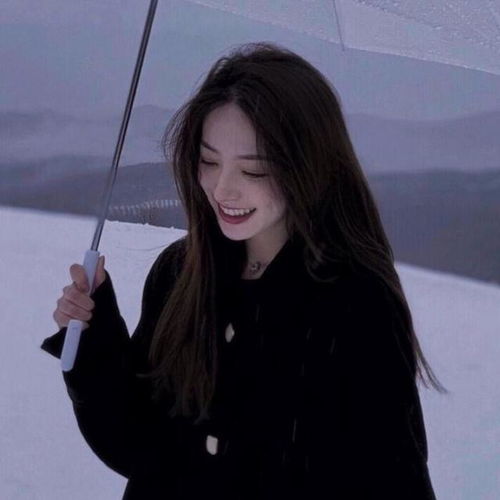 女人主动向你坦白这3件事,看似很爱你,其实是把你当外人了
