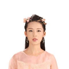 李沁点赞了自己的一组写真,脸上这个部位真的好好保养了