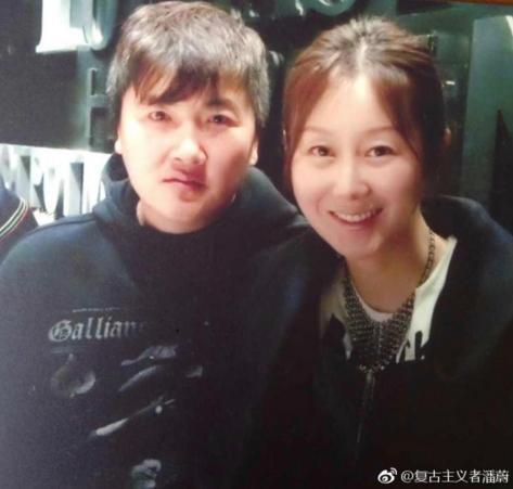 孙楠妻子罕见晒夫妻照,表白婚姻心心相连,幸福美满