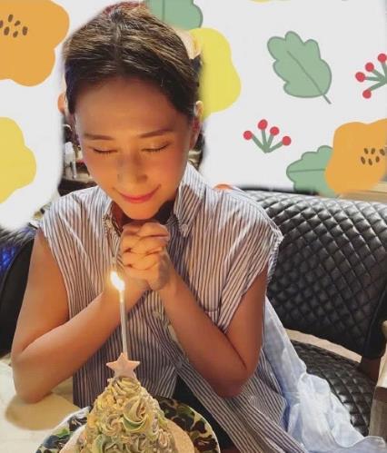 窦骁为何超莲云庆生,女方害羞忙捂脸,生日当天与弟弟捡垃圾
