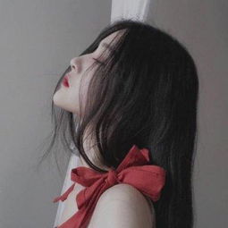 伤感文艺女生头像故事都是说给自己听的