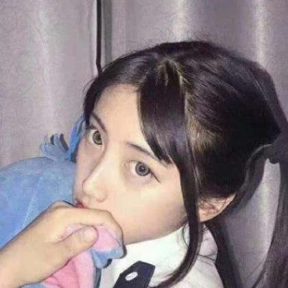 成熟女生qq头像,冷酷最有气质的长发美女