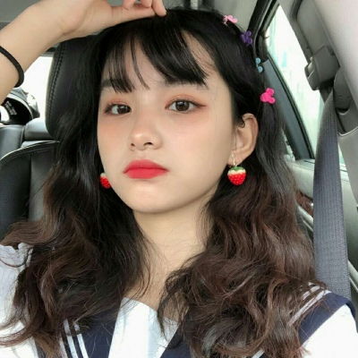 呆萌小妹头像,可爱呆萌小清新的高中女生微信头像