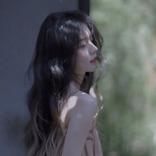 温柔干净的女生头像