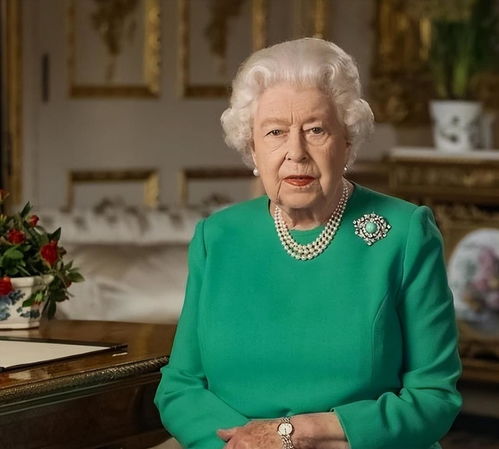 英女王独宠一条珍珠项链87年,那是9岁时父亲送她的生日礼物
