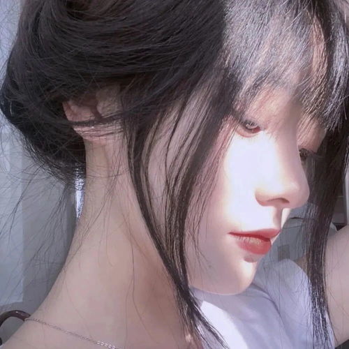 真人动漫单人女头大合集一个人是一个人的必修课