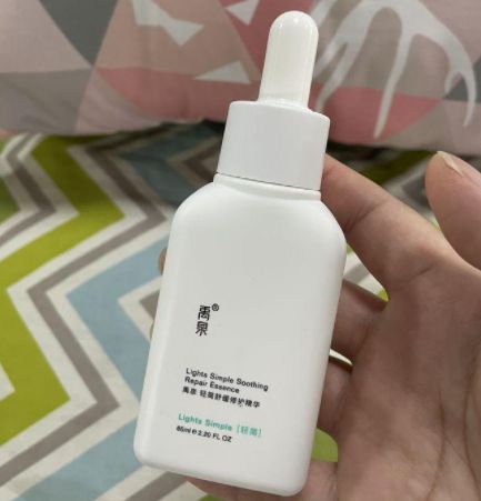 五款护肤品因价低被轻视,实际好用不贵网友用后痘印逐渐消失
