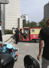 搞笑gif图讲真,现在走到街上,傻傻分不清男女