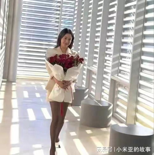 金喜善近照变化大,本人发福变胖越来越面善,本人依旧超美