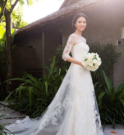 她是中国第一美女,拒绝豪门后嫁给爱情,今35岁风韵十足