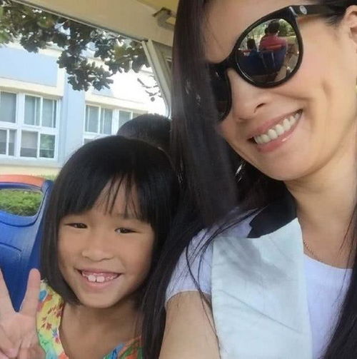 台湾第一千金儿女曝光被嘲丑张庭黄奕的女儿也没遗传妈妈颜值
