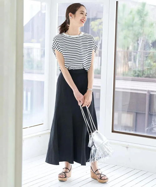 年轻妈妈早秋更爱的显高搭配,简约耐看自然舒服,适合30岁以上