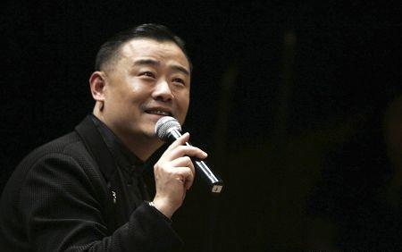 周立波晒吃高档火腿照片遭质疑他要回归娱乐圈了