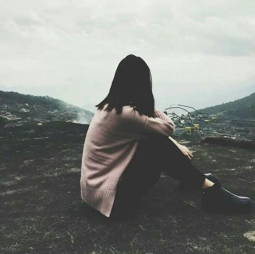 40岁女人微信头像山水画离婚