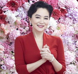 她18岁走红,与已婚男星相恋19年,40岁嫁香港豪门,生两个女儿