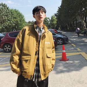 为跻身名流,嫁大30岁地产大亨王石,却遭高晓松吴君如频频打脸