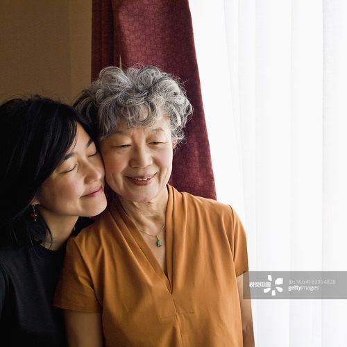 婆婆借钱跟老虎接猪一样,妈妈可别开口要,别找罪受