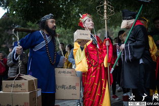 快递哥大玩cosplay化身唐僧师徒街头送货