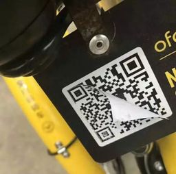 感觉再也不能直视这个表情了