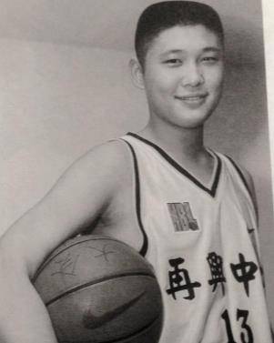 38岁男星岳母被告诈骗欺骗老奶奶投资近50万元,6年后仅剩400多