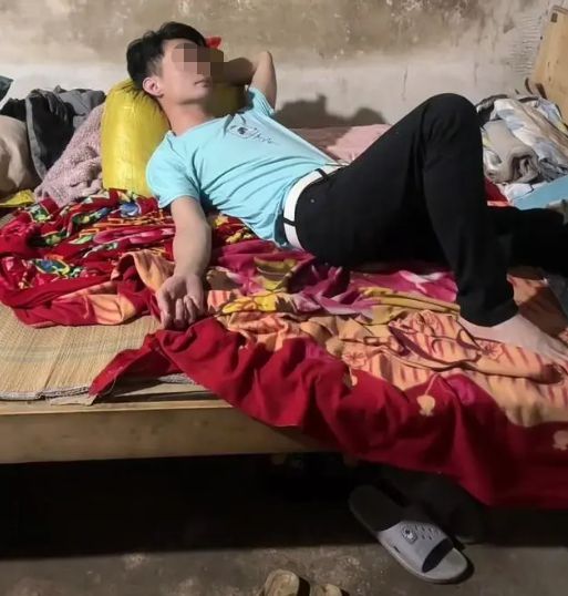 江西男子15岁就辍学打工,存了30万还是娶不起老婆,直接躺平了