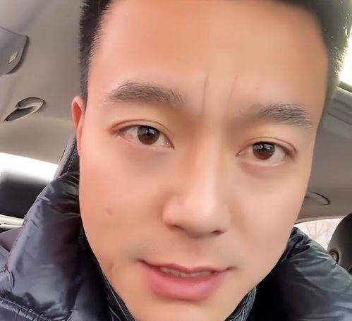 河南30岁男子被54岁大爷追问你有50岁没,男子回复亮了