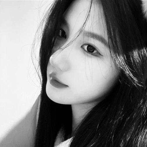 头像女生霸气冷酷真人