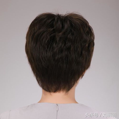 头像40岁左右的女士发型