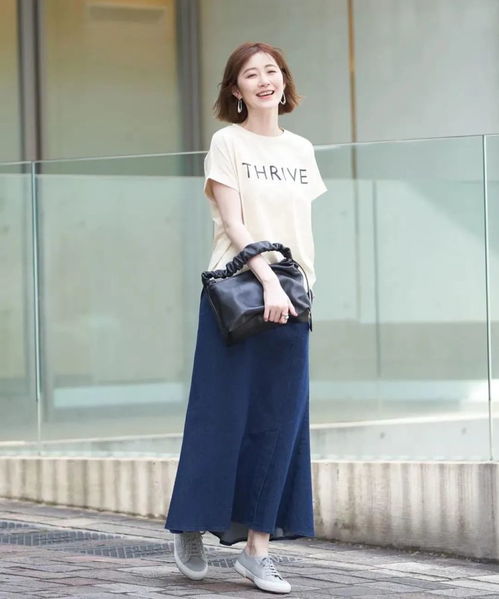 年轻妈妈早秋更爱的显高搭配,简约耐看自然舒服,适合30岁以上